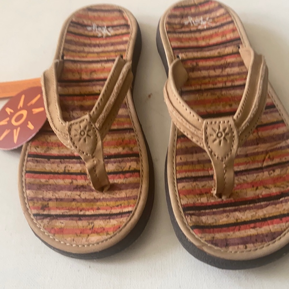 Women’s Tan Striped Casual Sandal - Comfortable Flip Flop new with tags